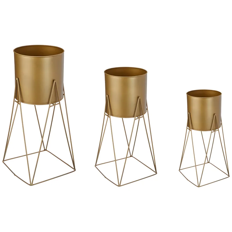 Solimo Metal Planters Pot Holder (Square Base) with Metal Plant Stand (Gold, Set of 3) — 74% off on Amazon.in