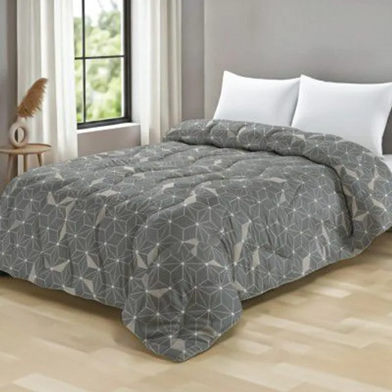 Zinnia Ultra Soft Microfibre Printed Comforter | (Print - Shapes) (BRAYN and Solid Back) — 79% off on Amazon.in
